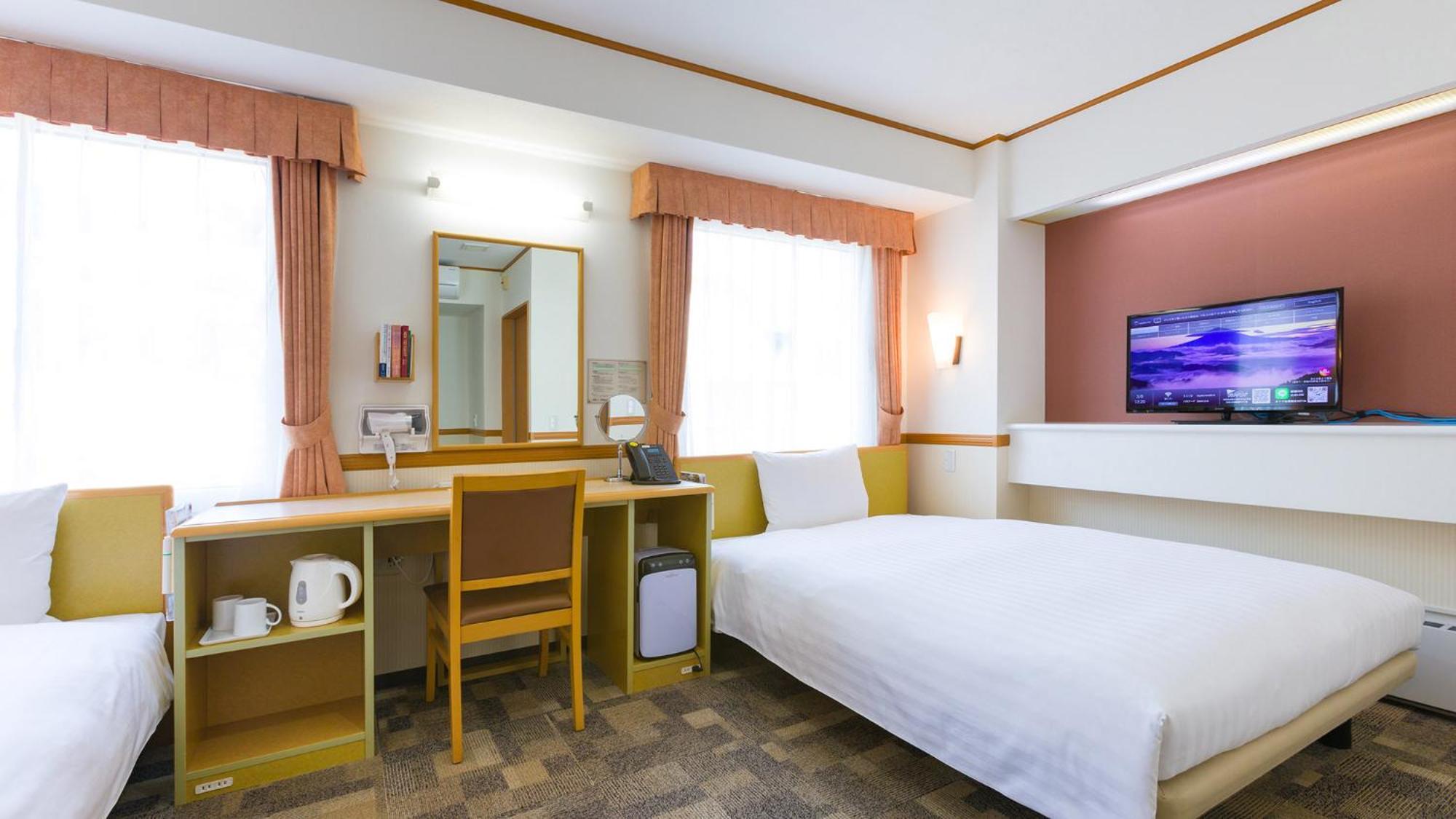 Toyoko Inn Sakudaira-Eki Asama-Guchi Room photo